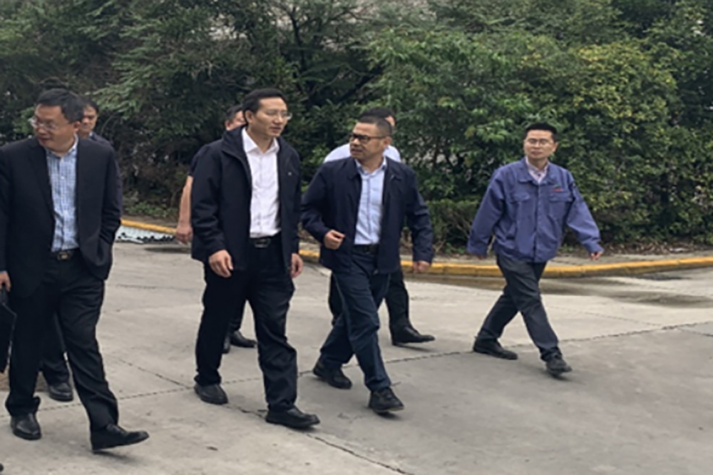 Director Cheng Wei of Nantong Ecological Environment Bureau came to our company to investigate the development of service enterprises